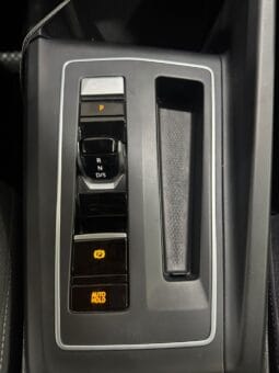 Volkswagen / Golf  eTSI DSG lleno