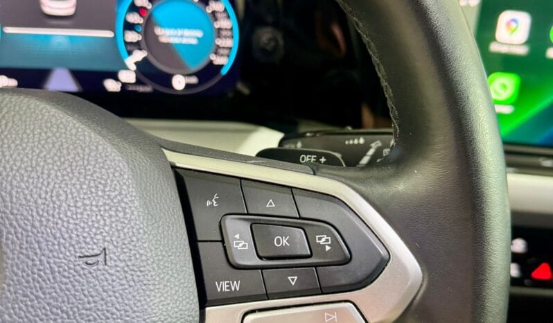 Volkswagen / Golf  eTSI DSG lleno
