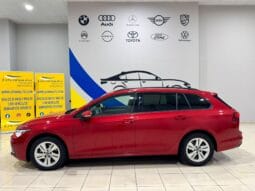 Volkswagen / Golf  Variant eTSI DSG lleno