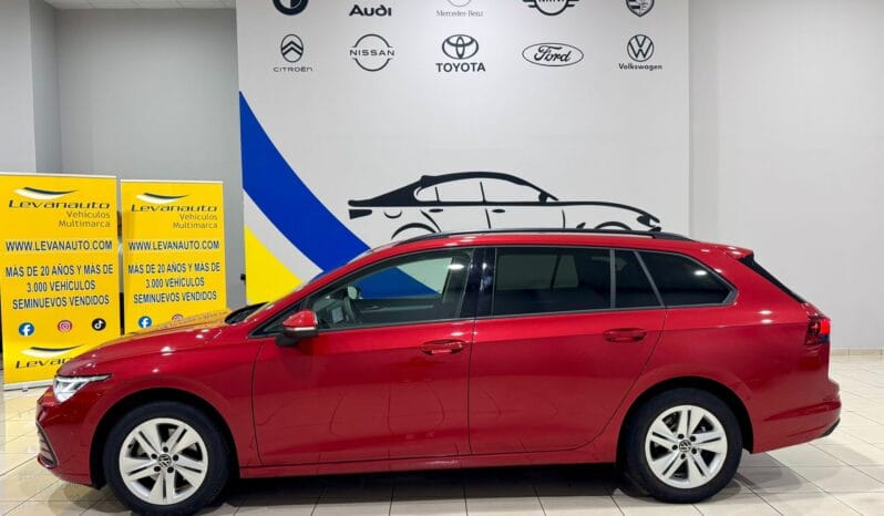 Volkswagen / Golf  Variant eTSI DSG lleno