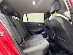 Volkswagen / Golf  Variant eTSI DSG lleno