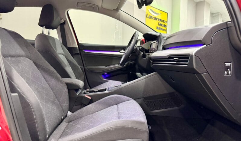 Volkswagen / Golf  Variant eTSI DSG lleno