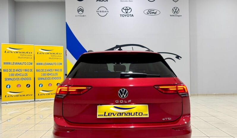 Volkswagen / Golf  Variant eTSI DSG lleno
