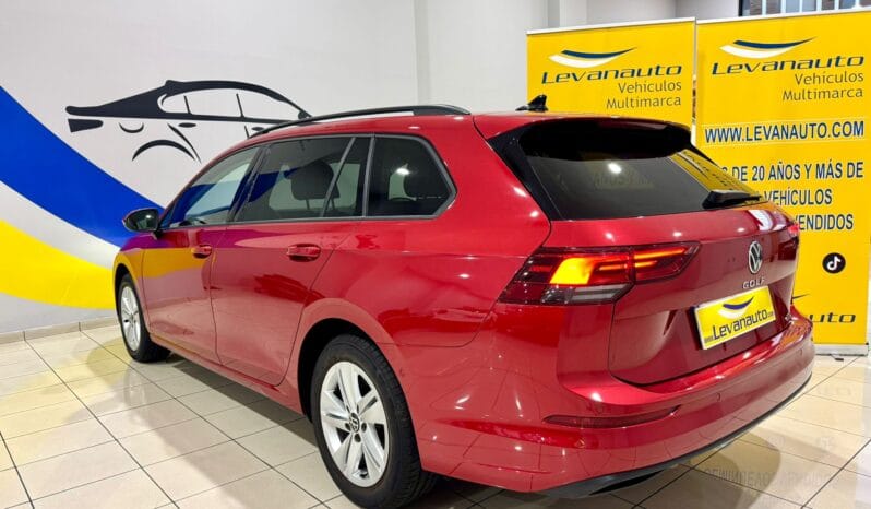 Volkswagen / Golf  Variant eTSI DSG lleno