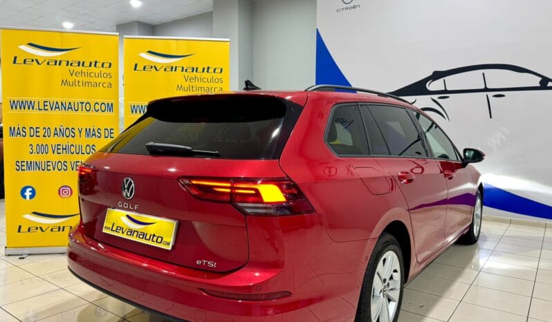 Volkswagen / Golf  Variant eTSI DSG lleno