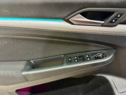 Volkswagen / Golf  Variant eTSI DSG lleno