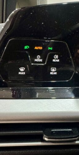 Volkswagen / Golf  Variant eTSI DSG lleno