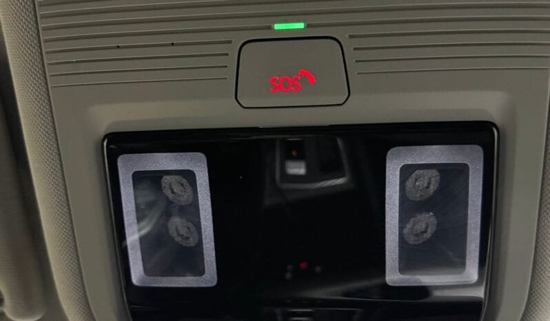 Volkswagen / Golf  Variant eTSI DSG lleno