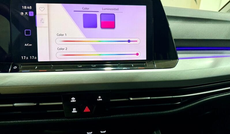 Volkswagen / Golf  Variant eTSI DSG lleno