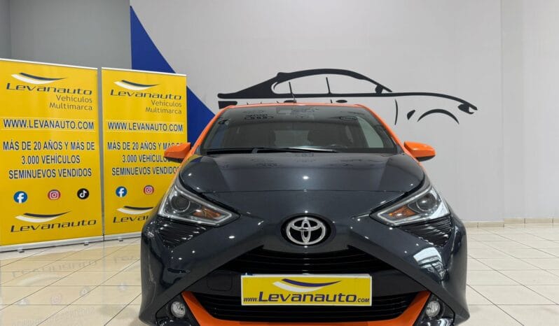 Toyota / Aygo X-City JBL lleno