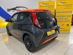 Toyota / Aygo X-City JBL lleno