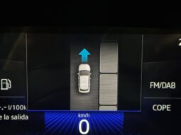 Volkswagen / T-Roc TSI dsg lleno