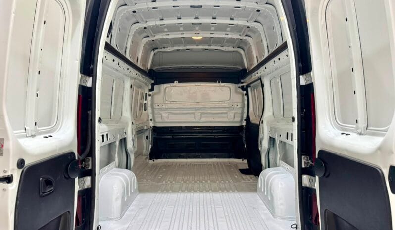 Renault / Trafic Furgón L2H2 lleno