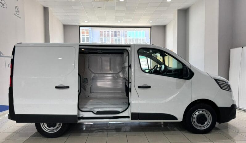 Renault / Trafic Furgón L1H1 lleno