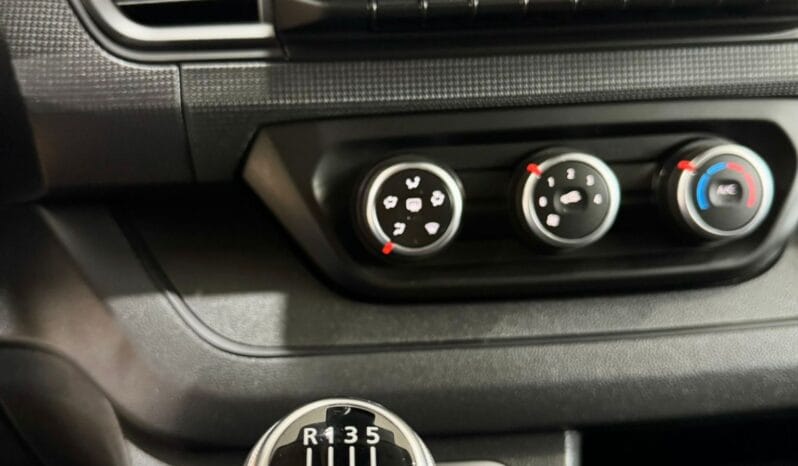 Renault / Trafic Furgón L1H1 lleno