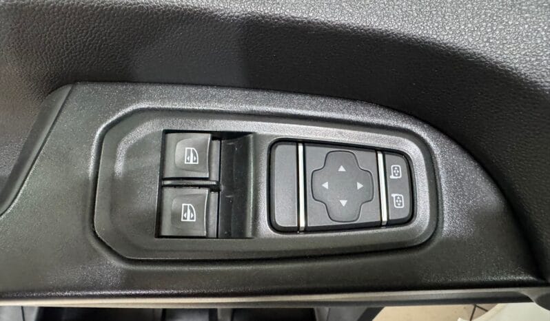 Renault / Trafic Furgón L1H1 lleno