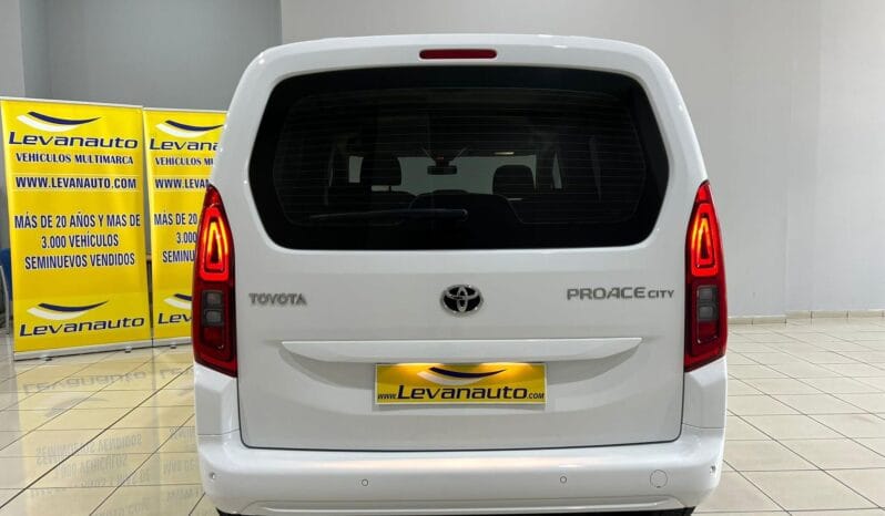 Toyota / Proace City Combi lleno
