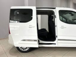 Toyota / Proace City Combi lleno