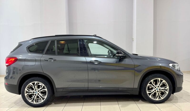 BMW/ X1  sDrive  1.8i  140cv lleno