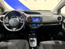 Toyota / Yaris Hybrid 100H lleno