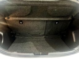 Toyota / Yaris Hybrid 100H lleno
