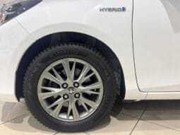 Toyota / Yaris Hybrid 100H lleno