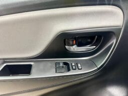Toyota / Yaris Hybrid 100H lleno