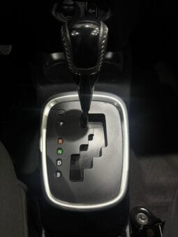 Toyota / Yaris Hybrid 100H lleno