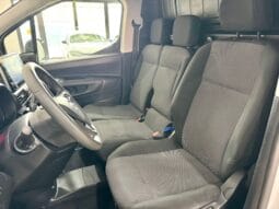 Opel / Combo Furgón lleno