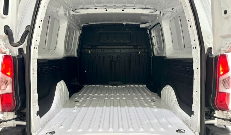 Opel / Combo Furgón lleno