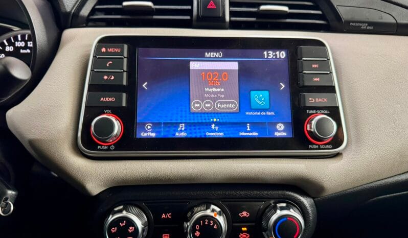 Nissan / Micra Kiiro lleno