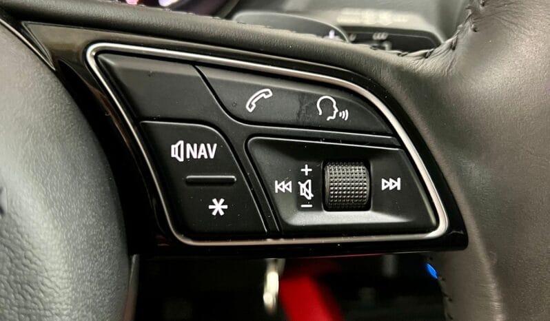 AUDI / Q2  30 TDI Stronic lleno