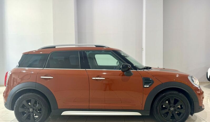 Mini / Countryman One D lleno