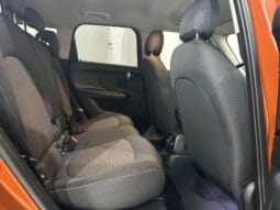 Mini / Countryman One D lleno