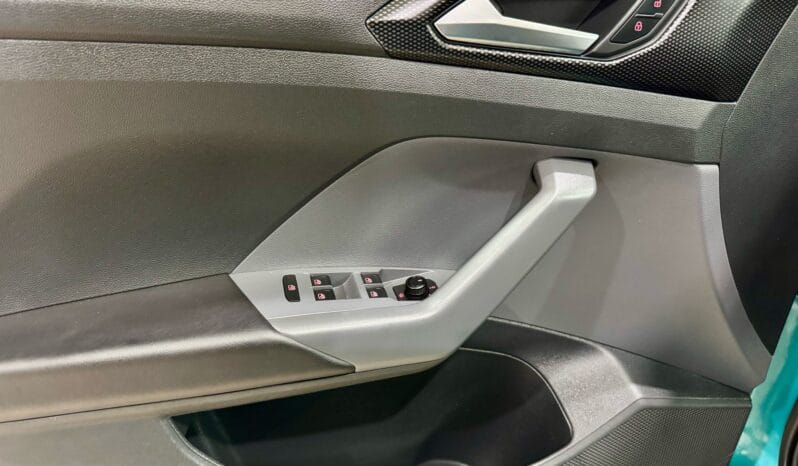 Volkswagen / T-Cross TSI lleno