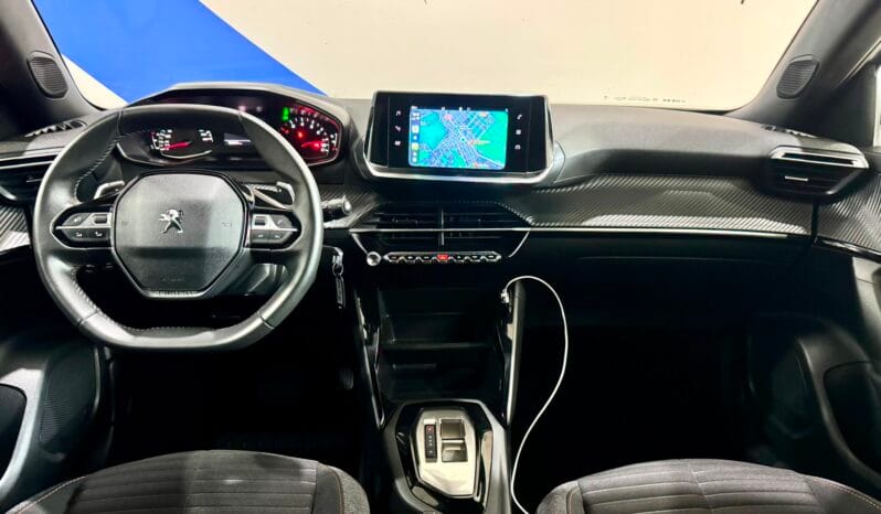 Peugeot / 2008 HDI 130cv Automatic lleno