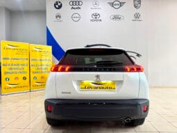 Peugeot / 2008 HDI 130cv Automatic lleno