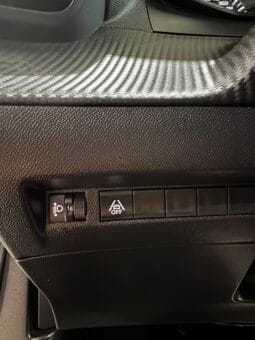 Peugeot / 2008 HDI 130cv Automatic lleno