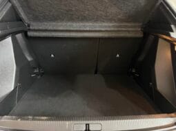 Peugeot / 2008 HDI 130cv Automatic lleno