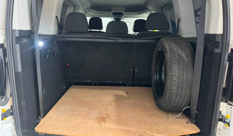 Volkswagen / Caddy Kombi 2.0 TDI 4motion lleno