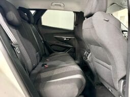 Peugeot / 3008 HDI 130cv lleno