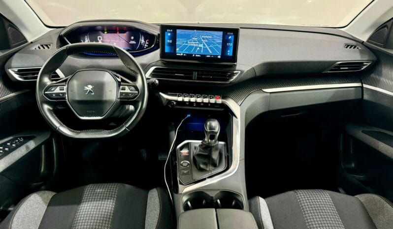 Peugeot / 3008 HDI 130cv lleno