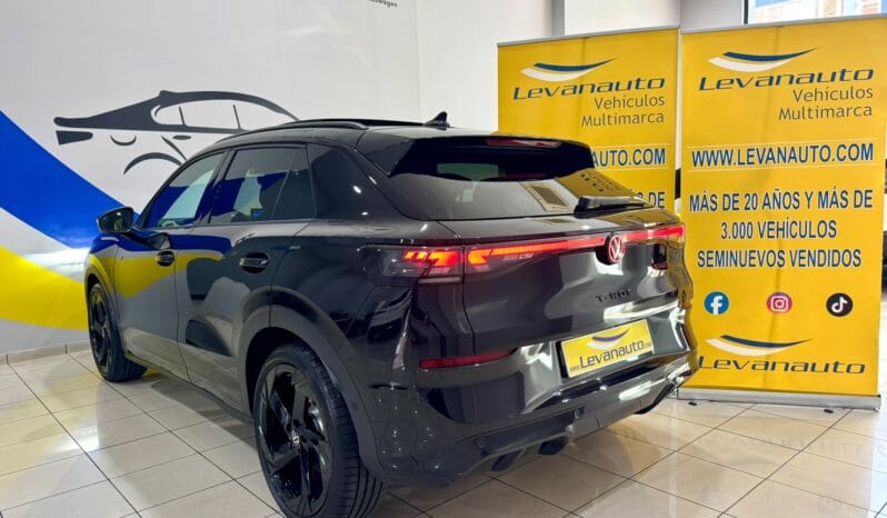 Volkswagen / T-Roc eTSI R-Line lleno