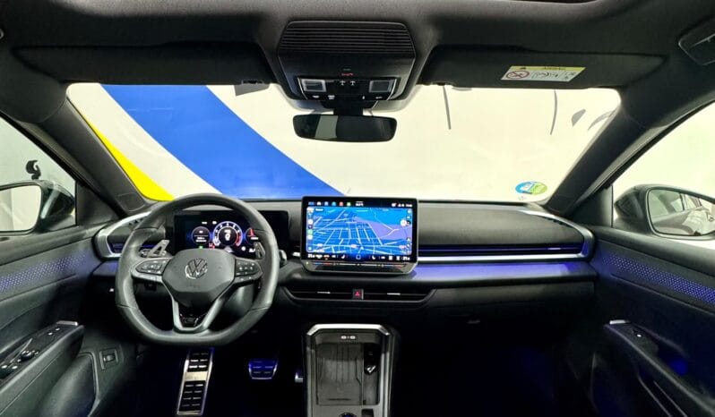 Volkswagen / T-Roc eTSI R-Line lleno