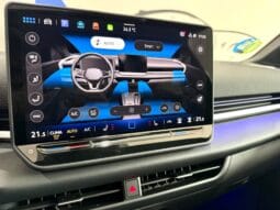 Volkswagen / T-Roc eTSI R-Line lleno
