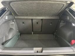 Volkswagen / T-Roc eTSI R-Line lleno