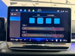 Volkswagen / T-Roc eTSI R-Line lleno