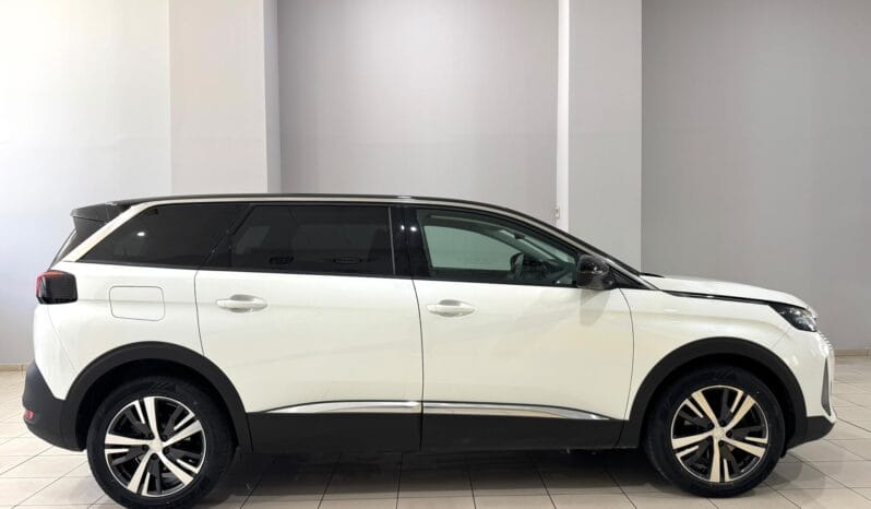 Peugeot / 5008 HDI 130cv Aut. lleno