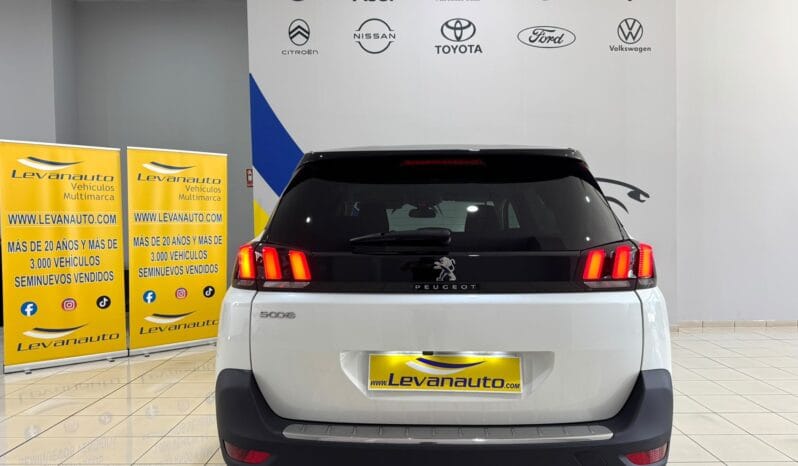 Peugeot / 5008 HDI 130cv Aut. lleno