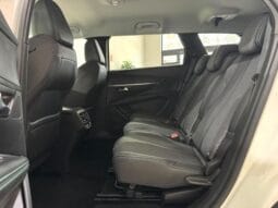 Peugeot / 5008 HDI 130cv Aut. lleno